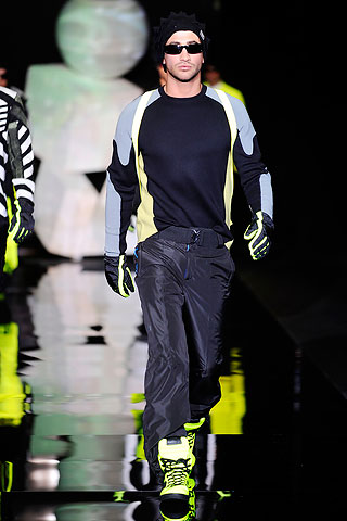 Emporio Armani / - 2010-2011